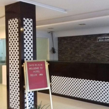 Hotel Delux Inn Агра Екстер'єр фото