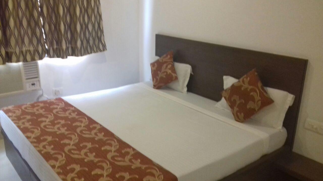 Hotel Delux Inn Агра Екстер'єр фото